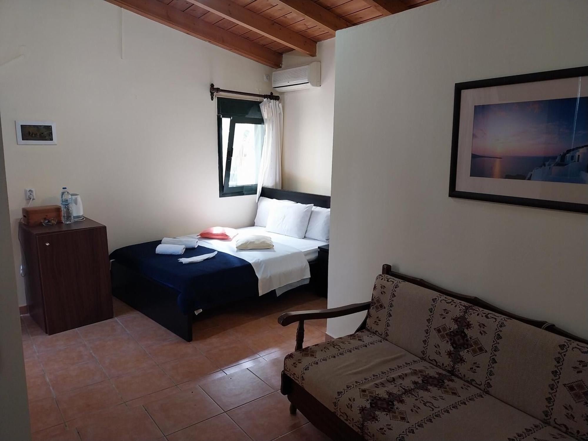 Ela Mesa Aparthotel Souvala Exterior photo